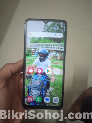 Samsung galaxy a13 4/64 5g